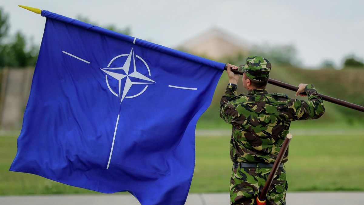 Путин: РФ готова обсуждать с НАТО безопасность в Евразии