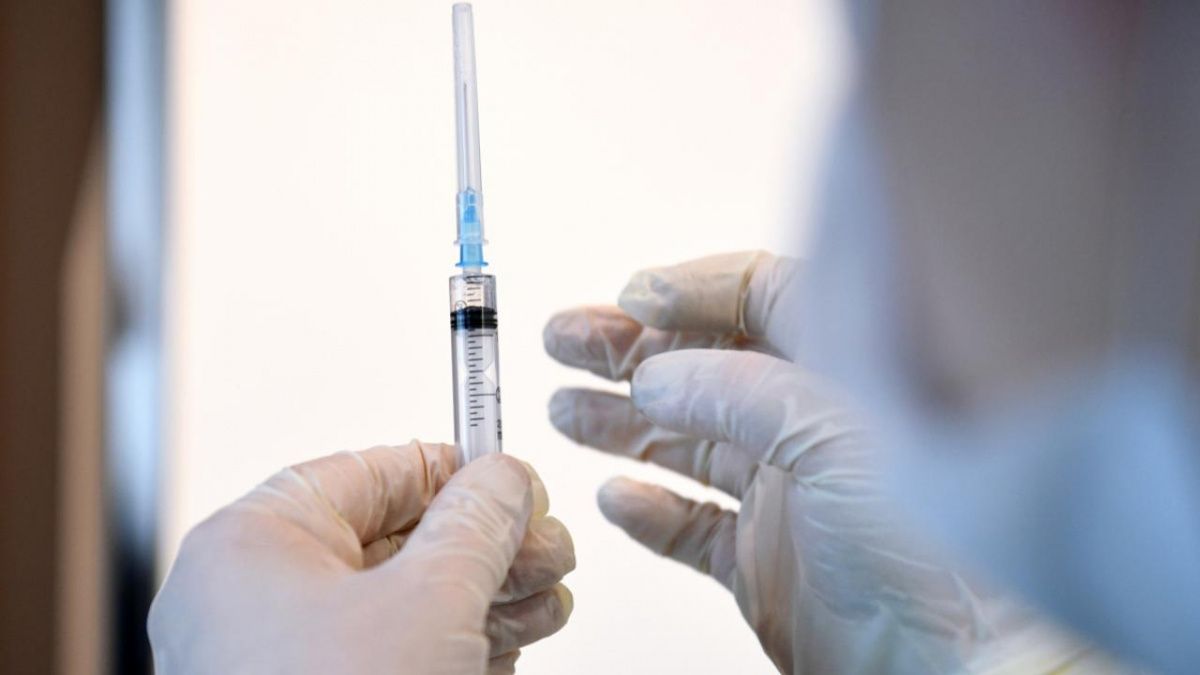 Получить вакцину от коронавирусной инфекции в Татарстане можно будет по одному документу