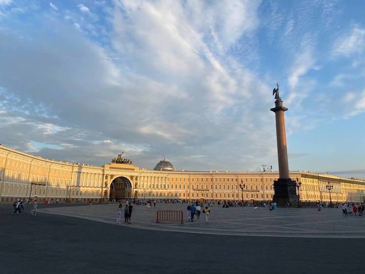 В Петербурге отменили парад в честь 80-летия освобождения города от блокады 