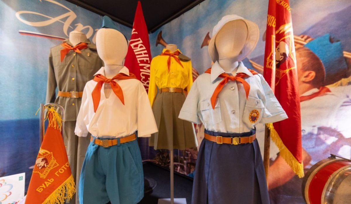 Выставка в Музее Победы празднует столетие детского лагеря «Артек»