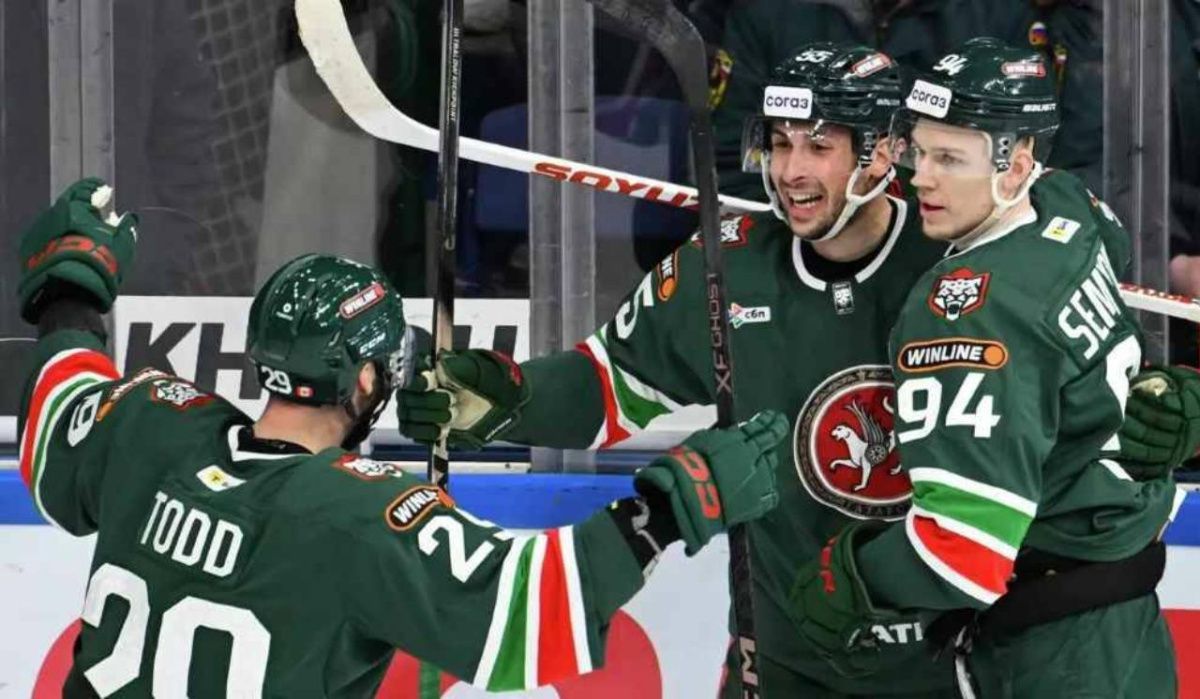 "Ак Барс" укрепляет лидерство в серии плей-офф КХЛ против "Трактора"