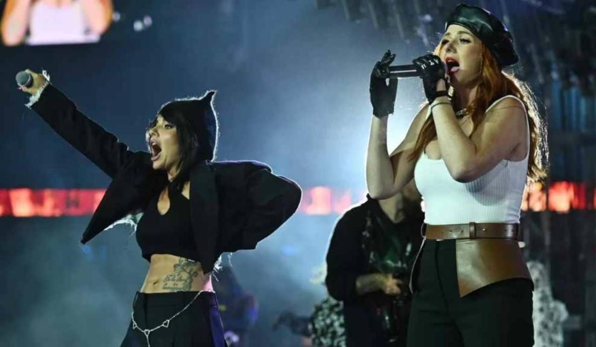 В Госдуме потребовали отменить концерт группы &quot;Тату&quot; в Крыму