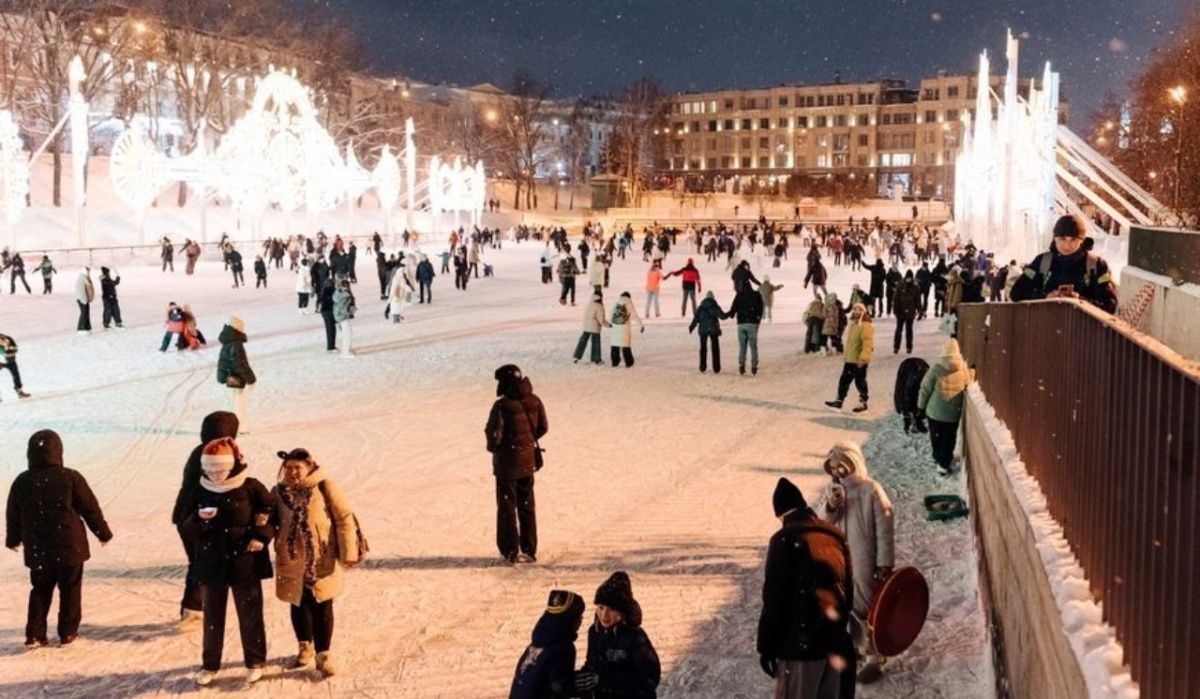 12 тысяч казанцев побывали на открытие главного катка в парке «Черное озеро»