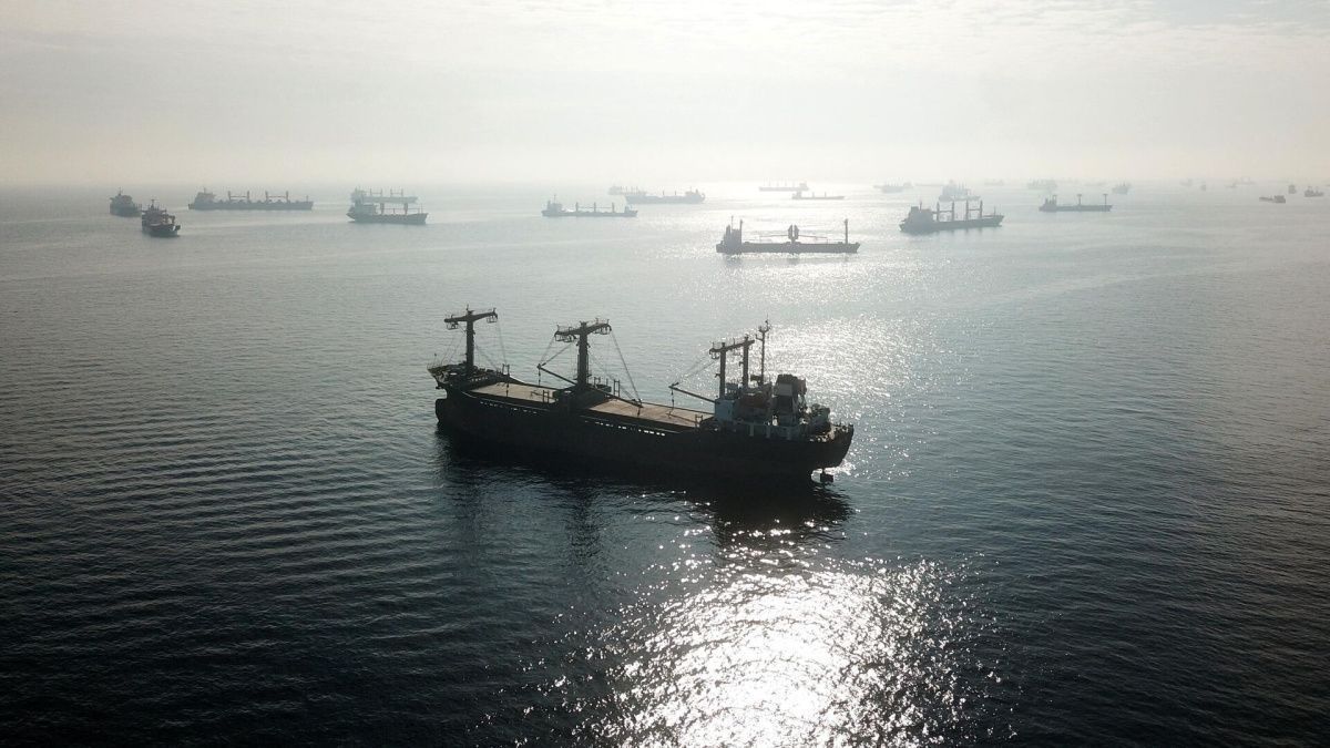 Россия ответит на морскую блокаду Запада, заявил Патрушев