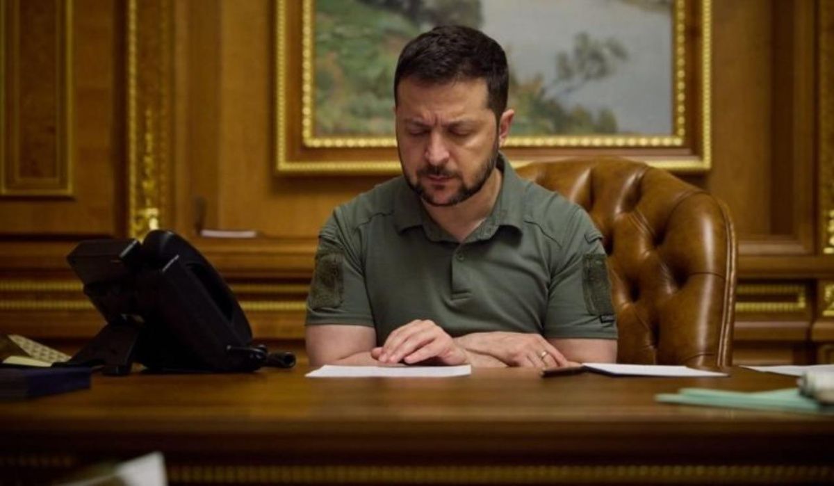 Зеленский планирует устроить очередной &quot;концерт&quot; в Стамбуле