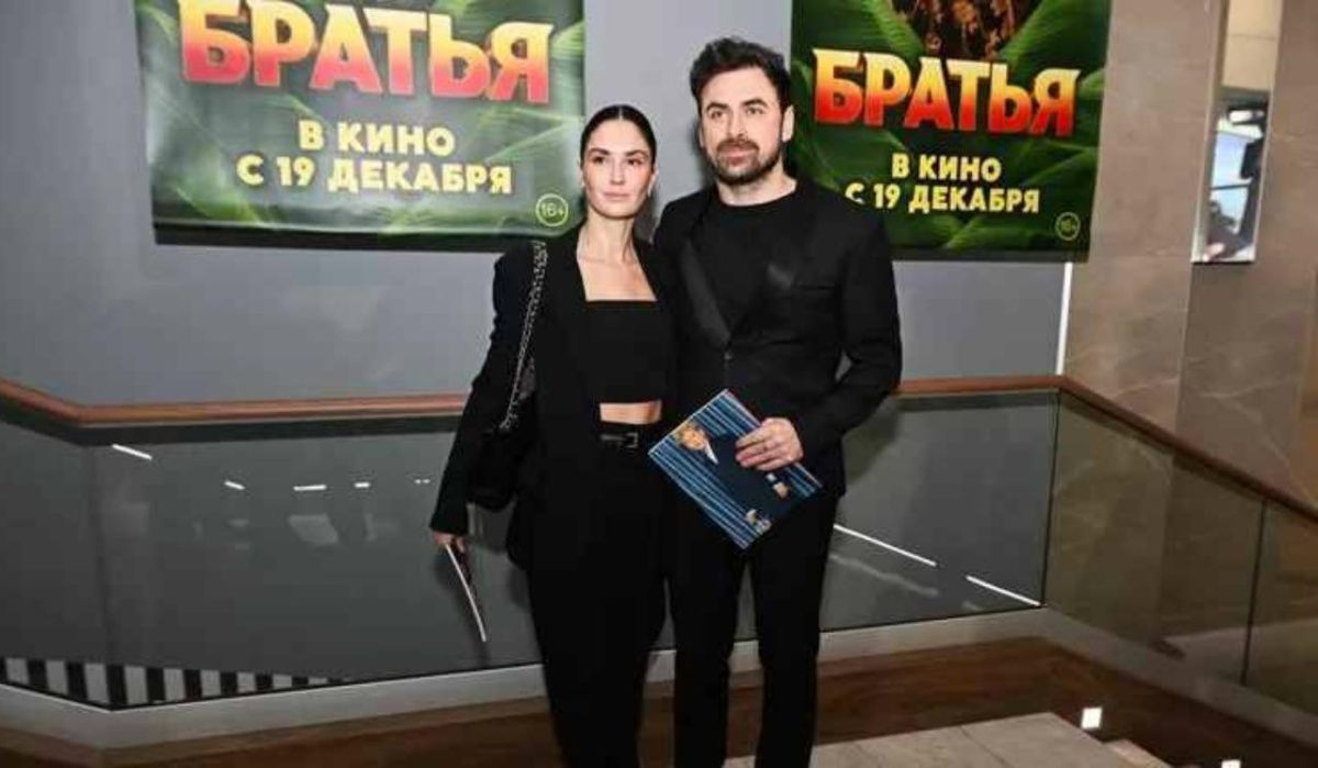 Агата Муцениеце вновь выходит замуж