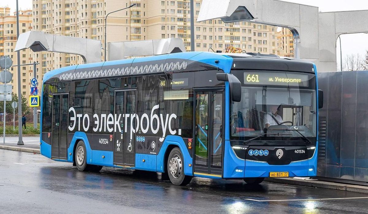 Два новых электробусных маршрута начали курсировать в двух округах Москвы