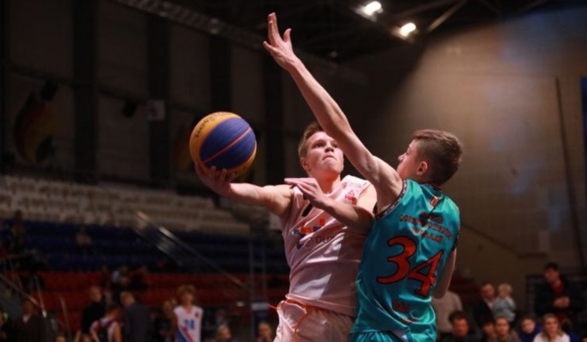 Министр спорта РФ Михаил Дегтярев проведет заседание Совета по баскетболу в Перми