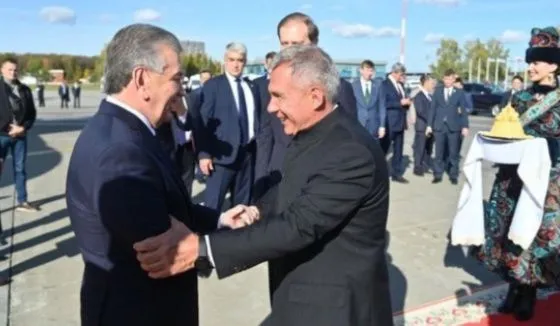 Президент Узбекистана Шавкат Мирзиёев впервые прибыл в Казань