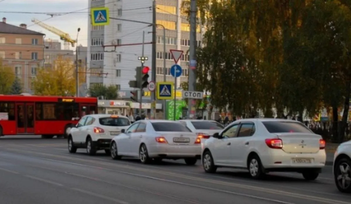 В Казани на четырех улицах изменят схему движения